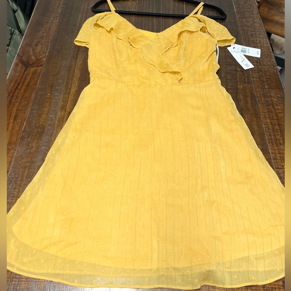BCX Dress-Juniors Medium Mustard color - Picture 6 of 7